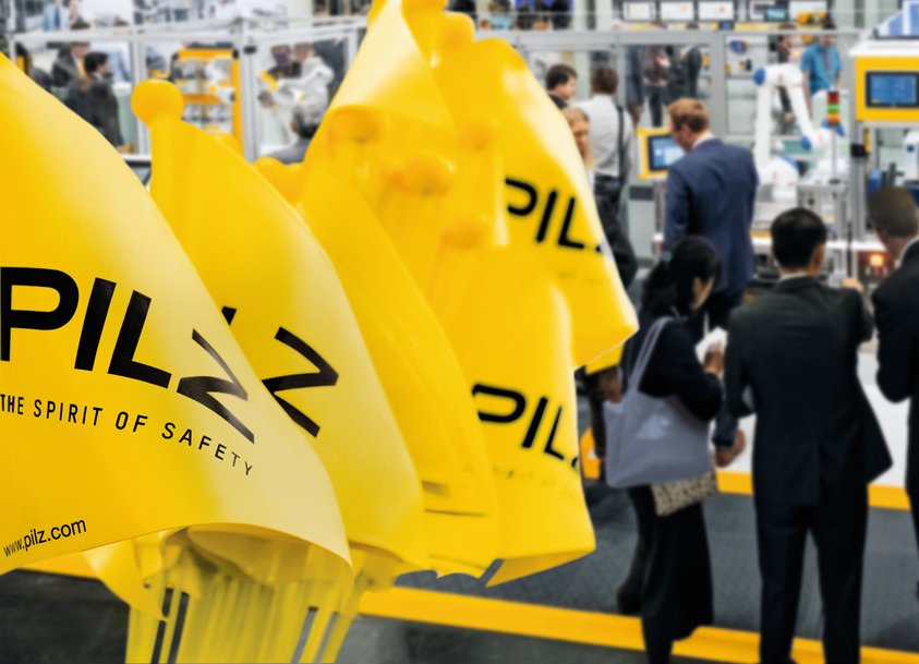 Pilz auf der Hannover Messe 2022 (Halle 9, Stand D 17) - „Transforming Automation” mit Pilz!